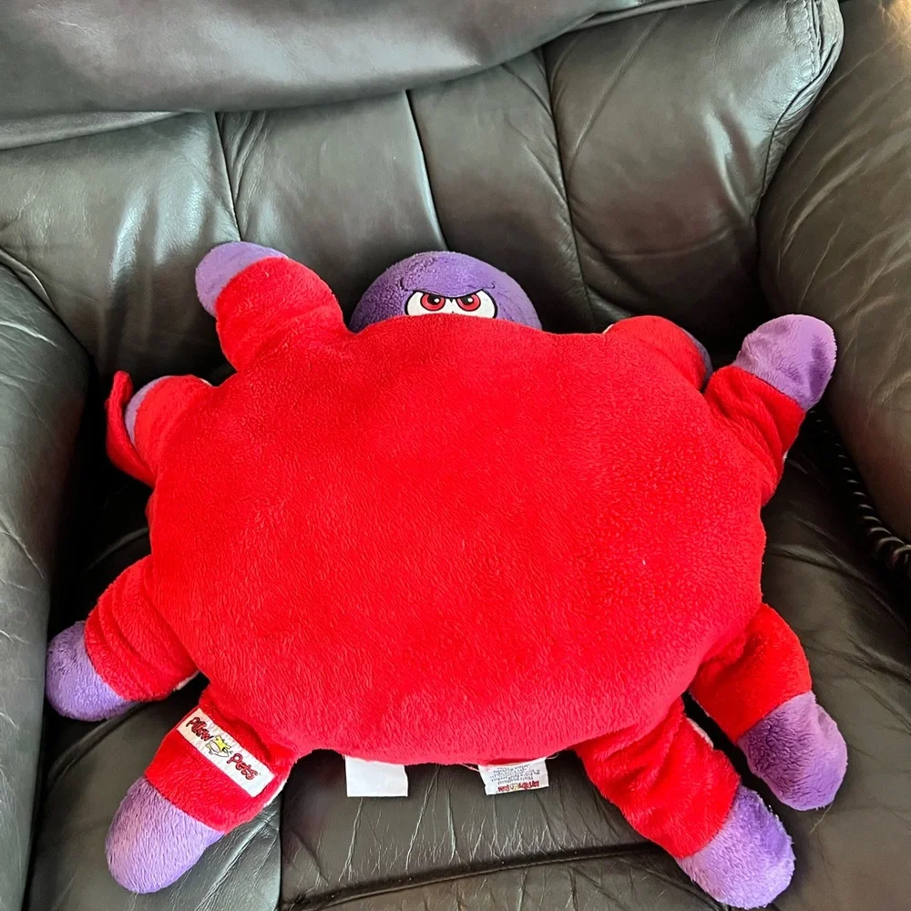 Detroit Red Wings Hockey‎ Octopus Pillow Pet
